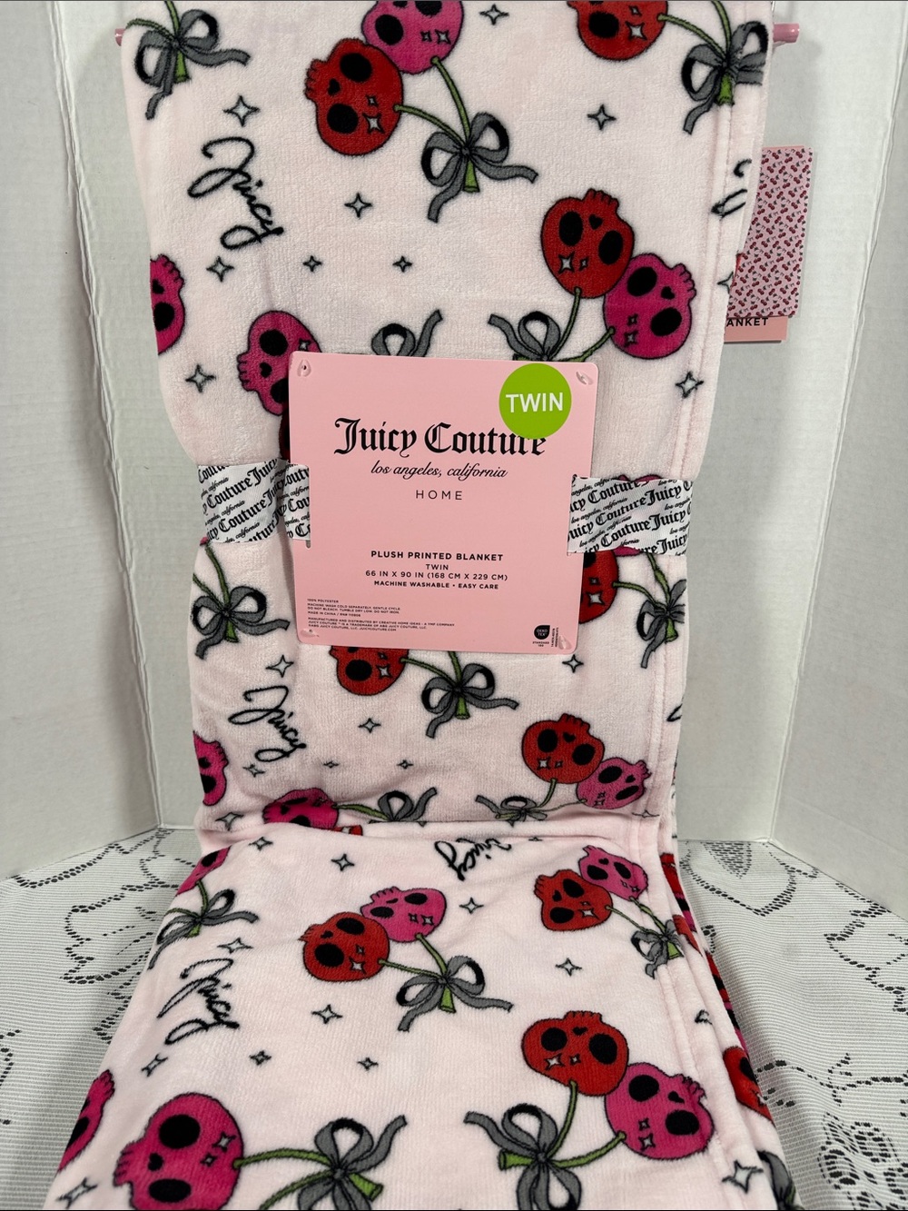 Juicy Couture Twin Light Pink Plush Printed Blanket Pink Red Skull Cherries Bows